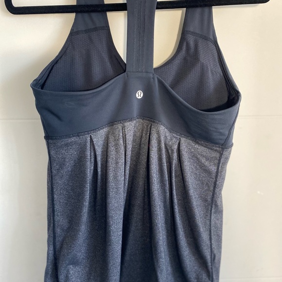 Lululemon Tank With Drawstring size 8 - Picture 14 of 15